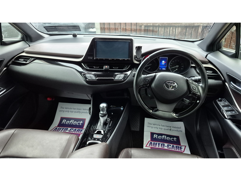 2019 Toyota C-HR Luna Sport Hybrid €19,950