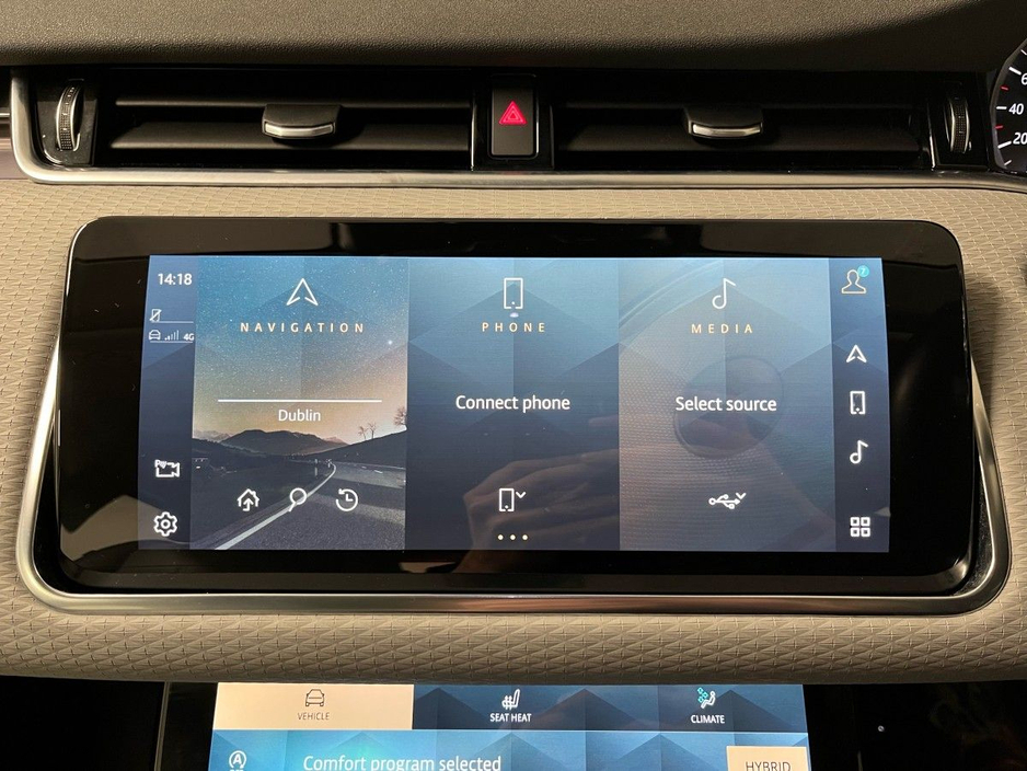 2021 Land Rover Range Rover Evoque - image 20