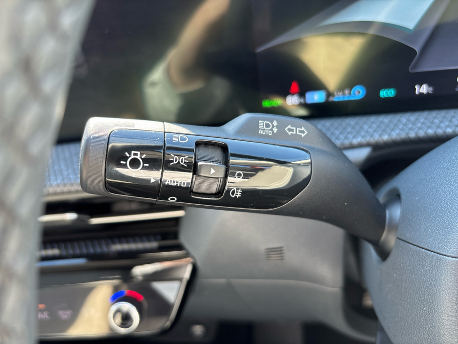 2024 Kia EV6 - image 16