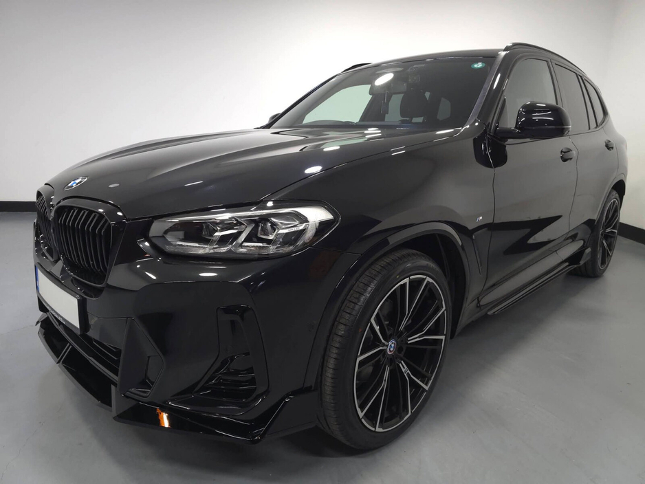 2021 BMW X3 - image 3