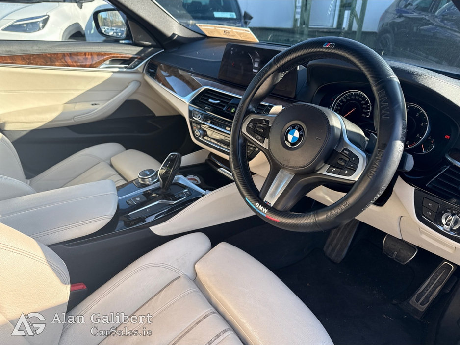 2017 BMW 5 Series 520D M SPORT PLUS AUTO €24,995