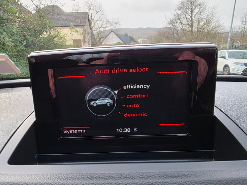 2017 Audi Q3 - image 17