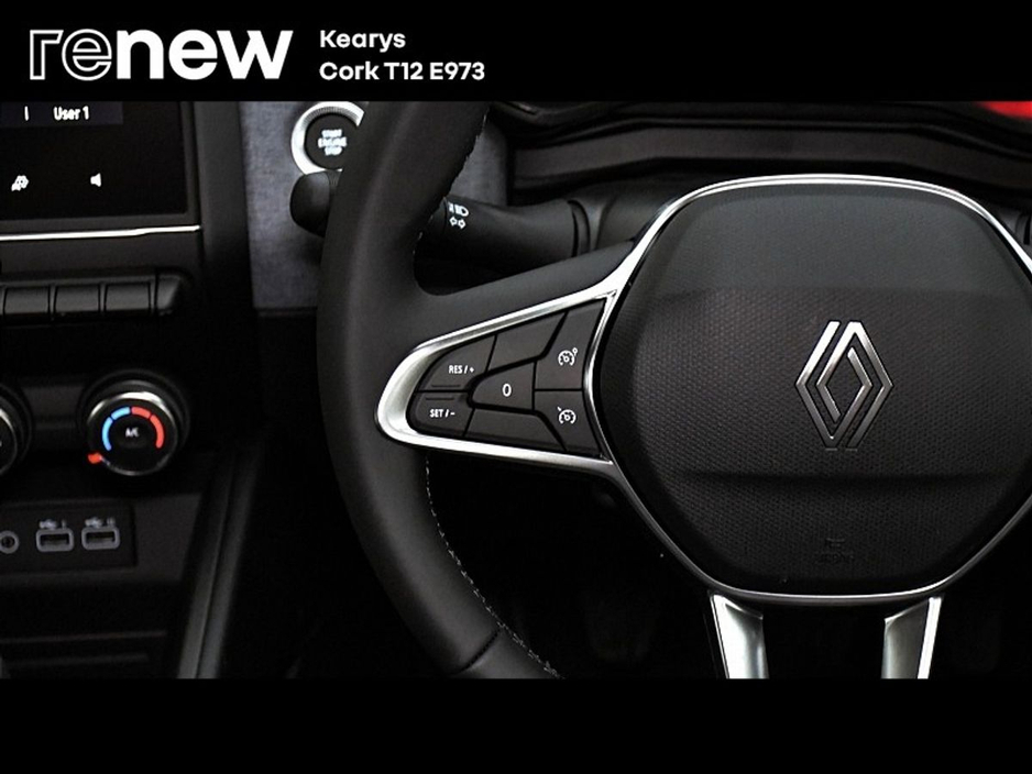 2025 Renault Clio - image 16