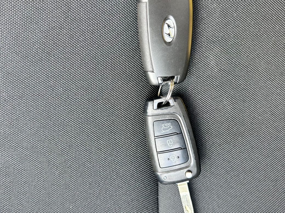 2022 Hyundai Tucson - image 23