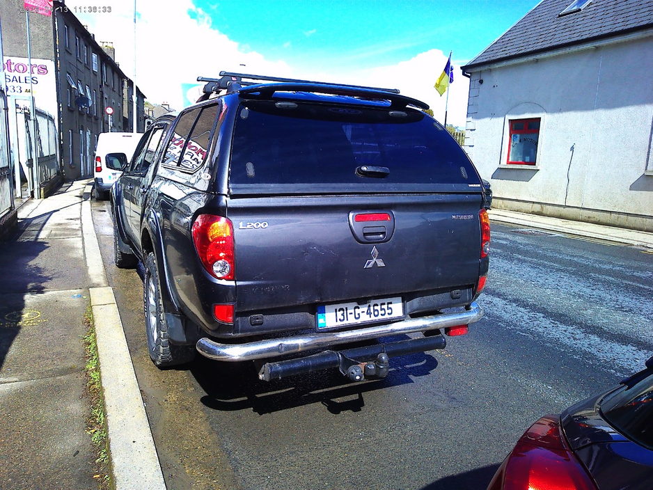 2013 Mitsubishi L200 - image 8