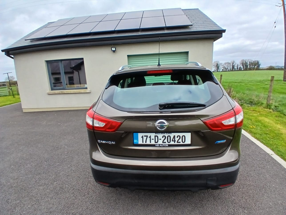 2017 Nissan Qashqai - image 10