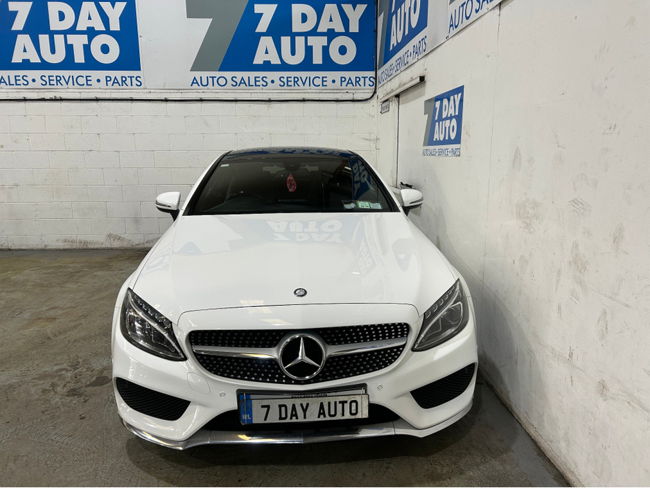 2016 Mercedes-Benz C Class - image 2