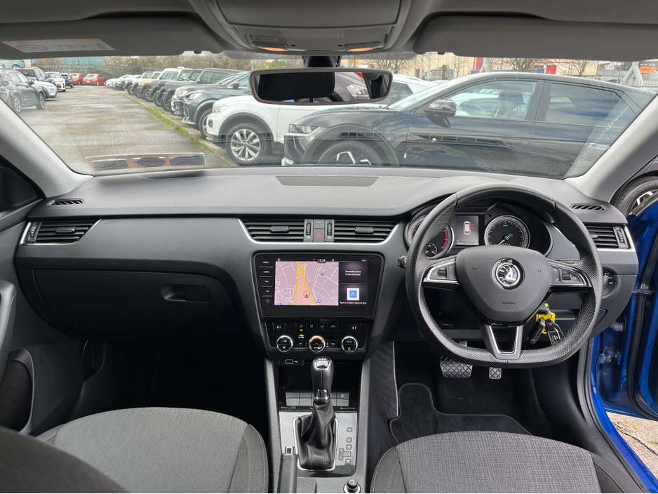 2018 Skoda Octavia COMBI STYLE AUTOMATIC 1.0 TSI 115HP //HIGH SPEC//SAT NAV//REVERSE CAMERA//LOW MILES// €17,950