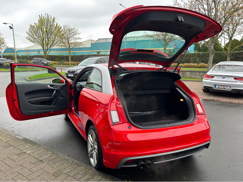 2013 Audi A1 - image 28