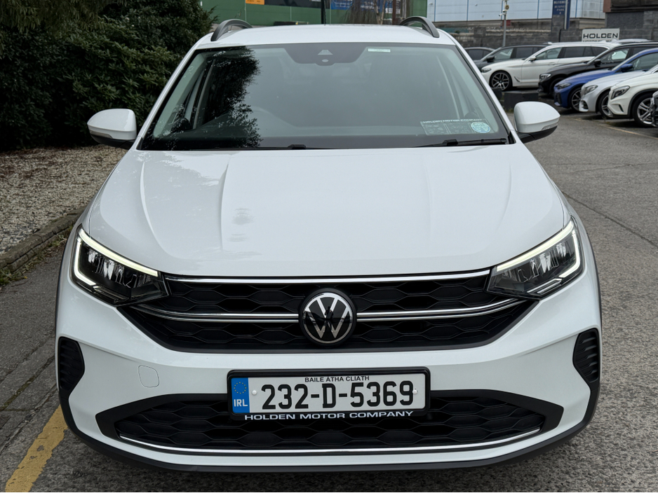 2023 Volkswagen Taigo - image 4