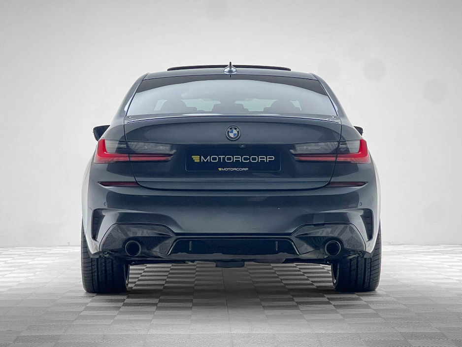 2021 BMW 3 Series 330E M SPORT *SUNROOF* €31,990