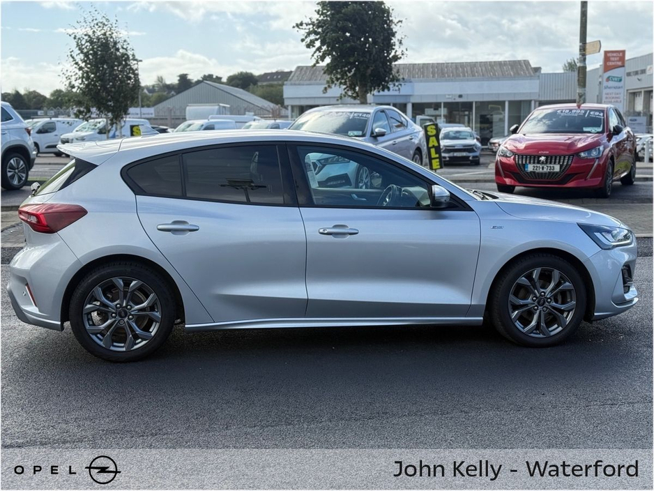 2023 Ford Focus 1.0L EcoBoost 125PS ST Line €22,995