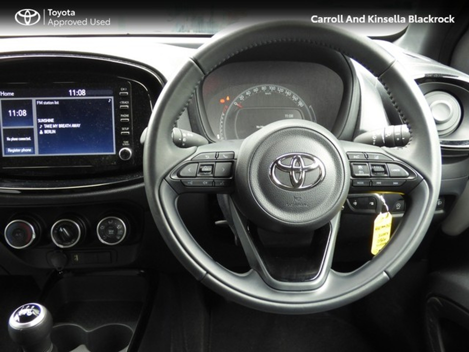 2025 Toyota Aygo X - image 9