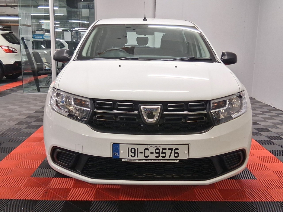 2019 Dacia Sandero - image 4