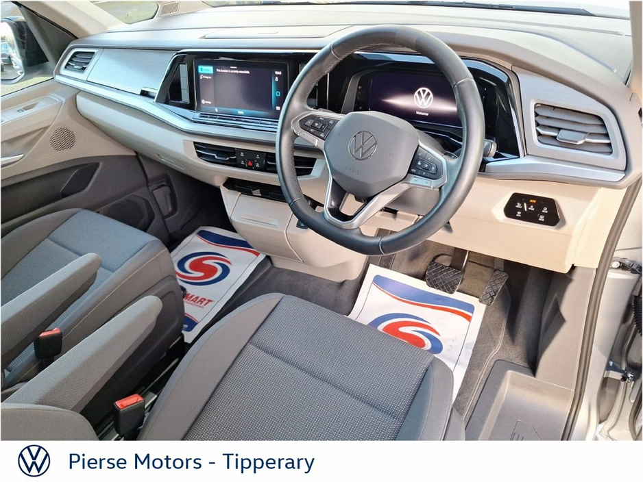 2025 Volkswagen Multivan - image 2