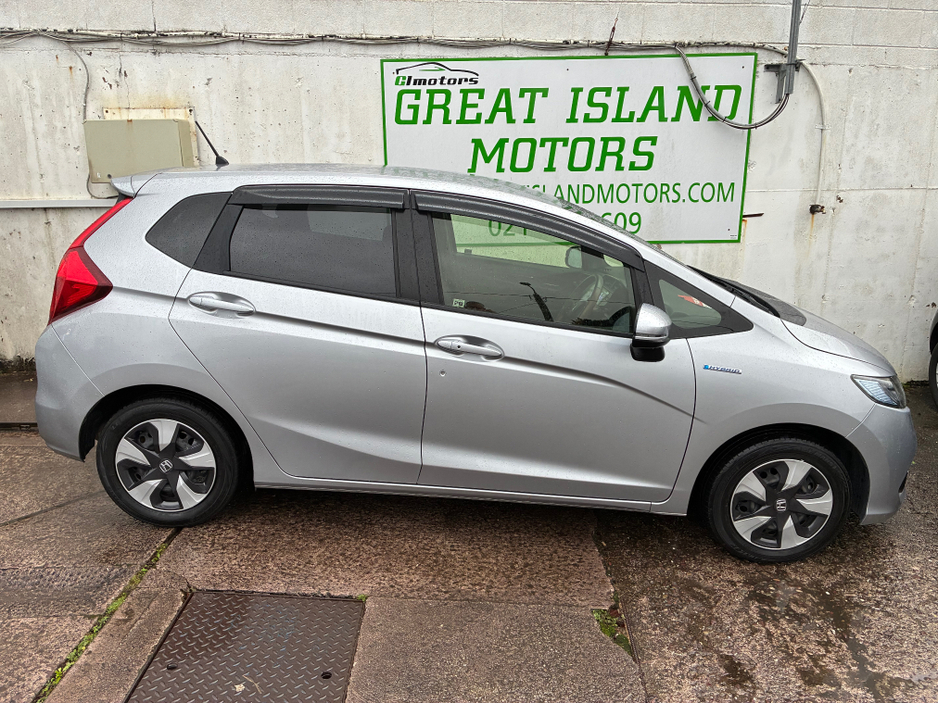 2017 Honda Fit 1.5i Petrol Hybrid L Automatic €13,500