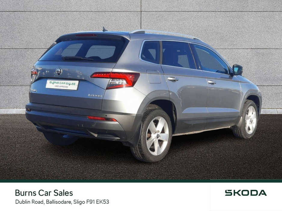 2019 Skoda Karoq - image 3