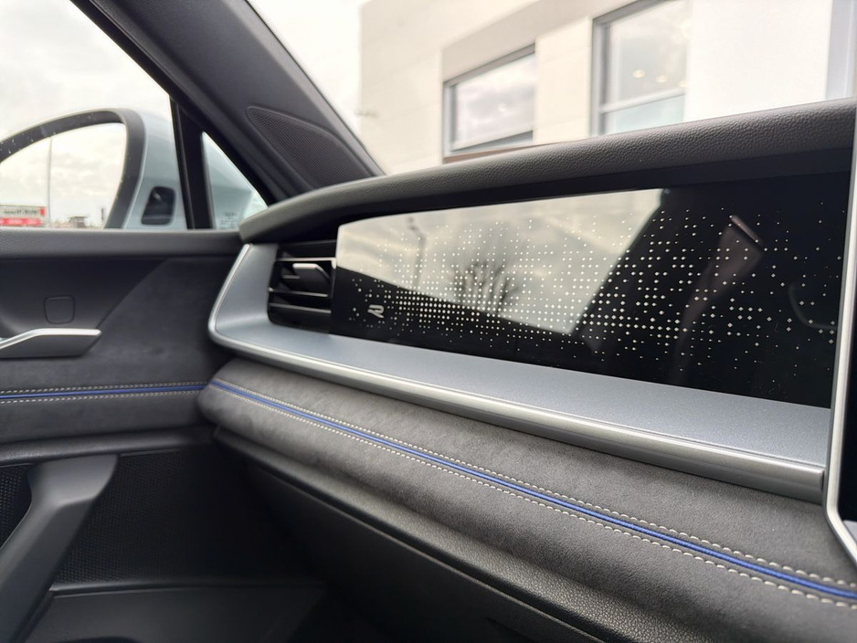 2026 Volkswagen Tayron - image 21