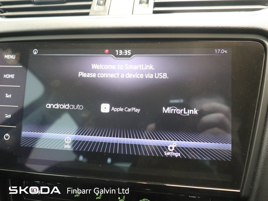 2018 Skoda Octavia - image 19