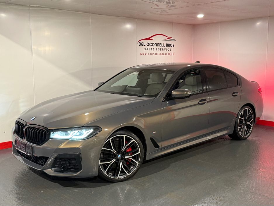 2023 BMW 5 Series - image 22