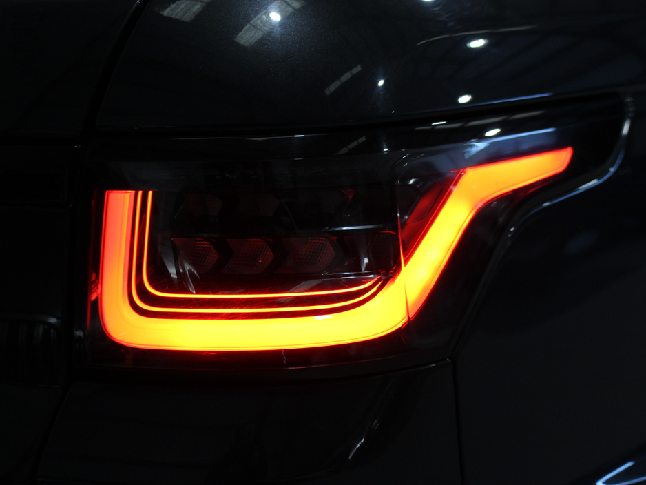 2020 Land Rover Range Rover Sport - image 15