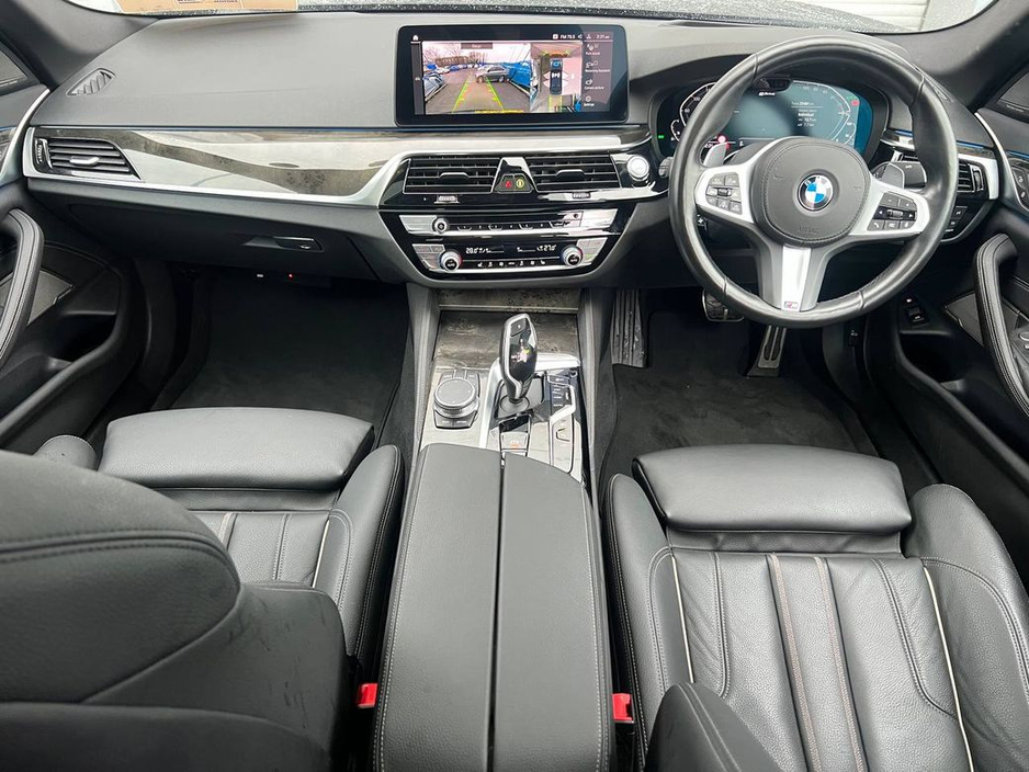 2020 BMW 5 Series 530e LCI M-SPORT COMPETITION 2.0 // OPENING SUNROOF // SERVICE HISTORY // VERY LOW MILEAGE €36,900