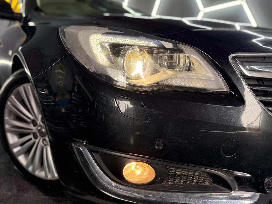 2016 Opel Insignia - image 3