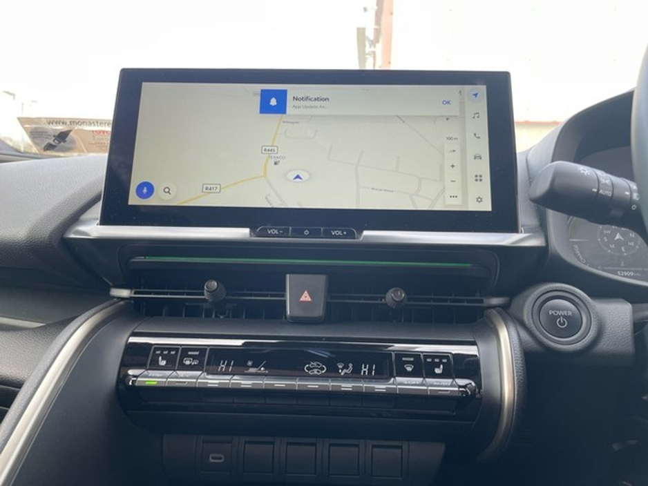 2024 Toyota C-HR - image 16