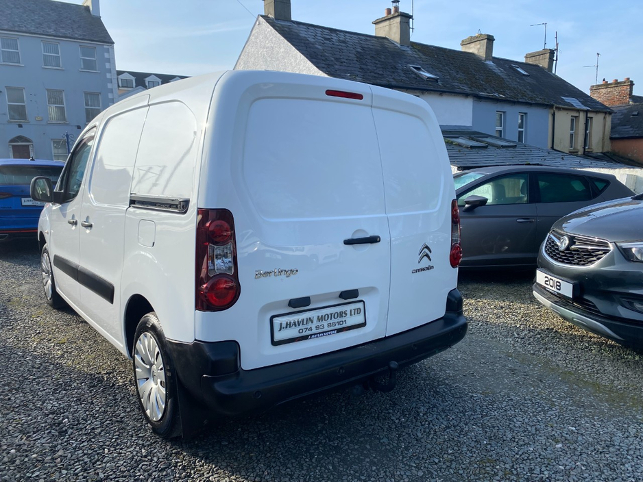 2017 Citroen Berlingo - image 28