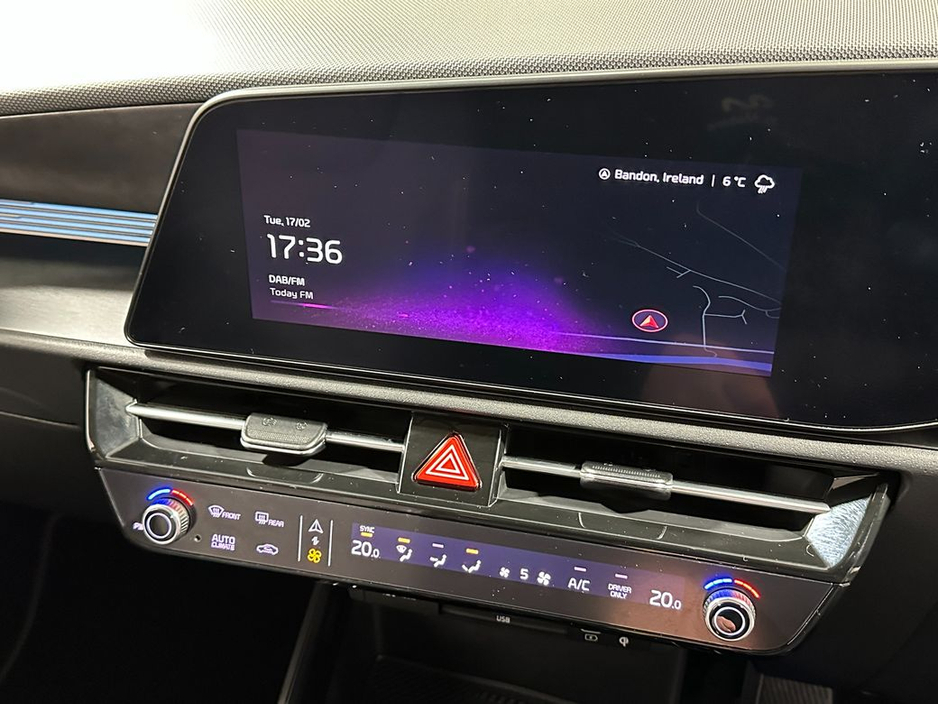 2023 Kia Niro - image 19