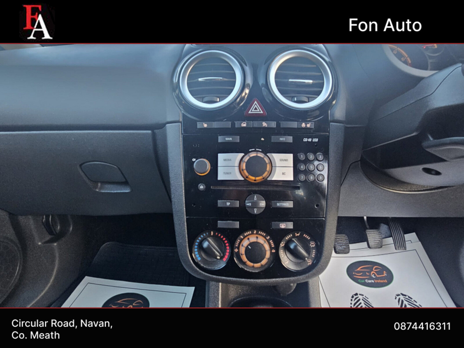 2014 Opel Corsa - image 24