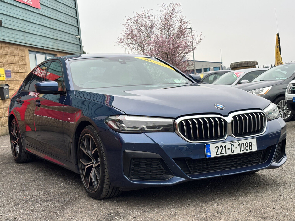 2022 BMW 5 Series - image 4