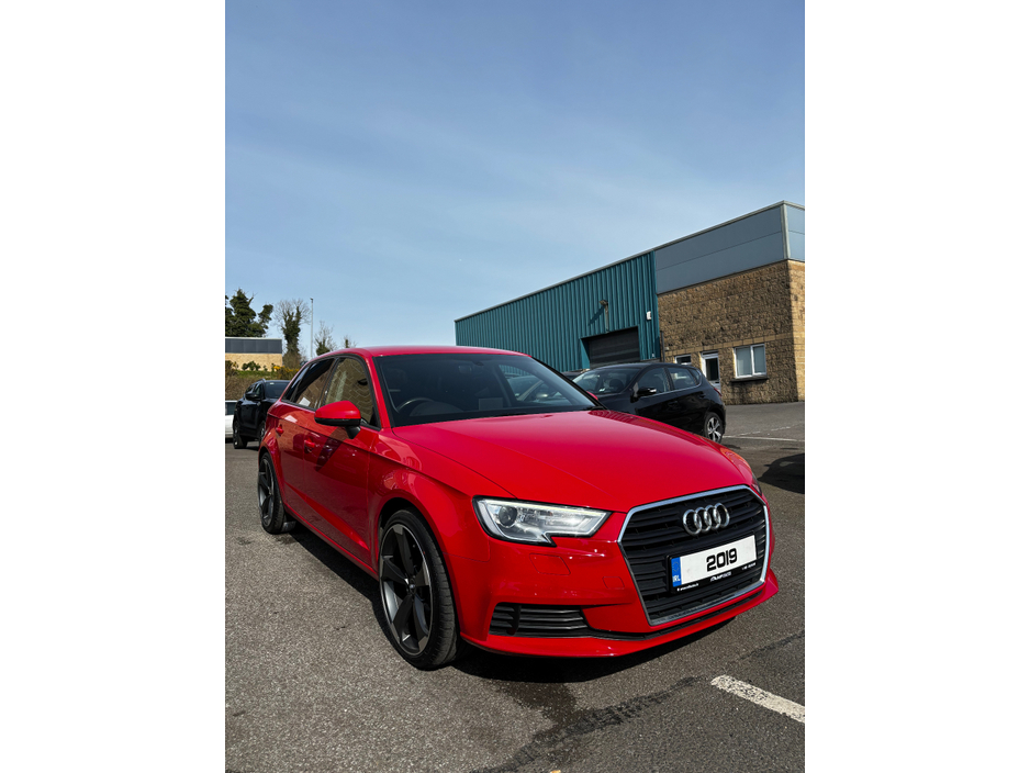 2019 Audi A3 - image 2