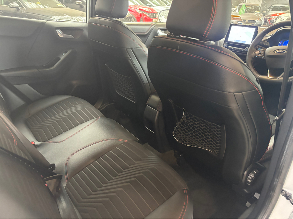 2023 Ford Puma - image 19