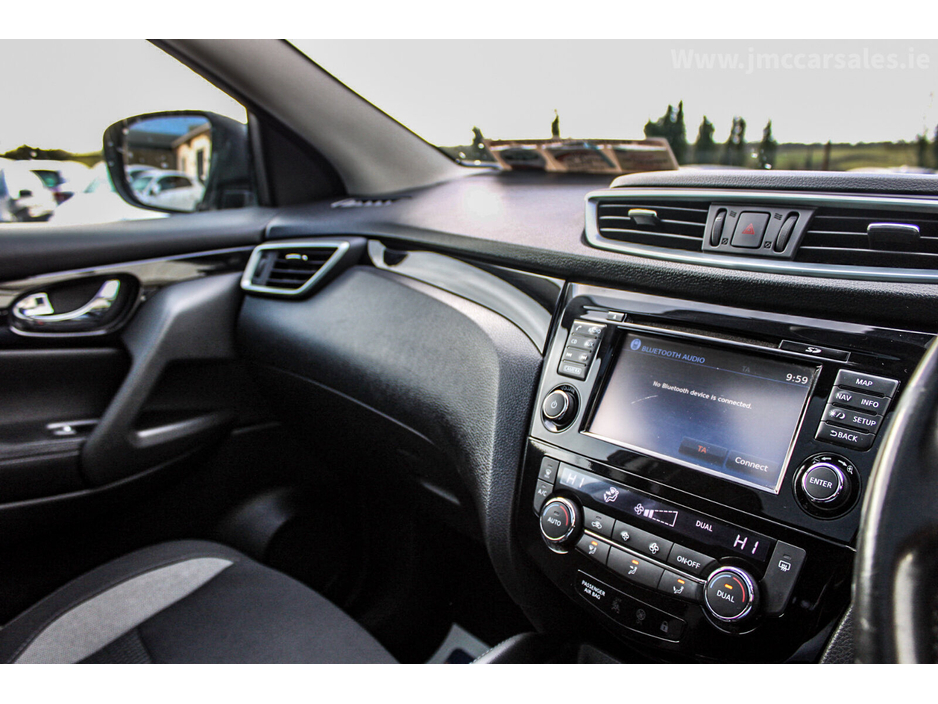 2019 Nissan Qashqai 1.5 DSL SV €13,995