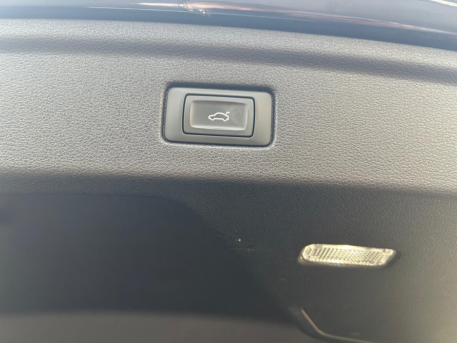 2021 Audi A5 - image 28