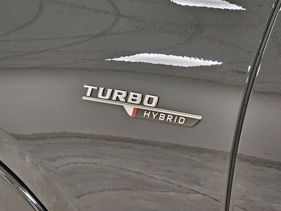 2025 Mercedes-Benz GLE Class - image 4