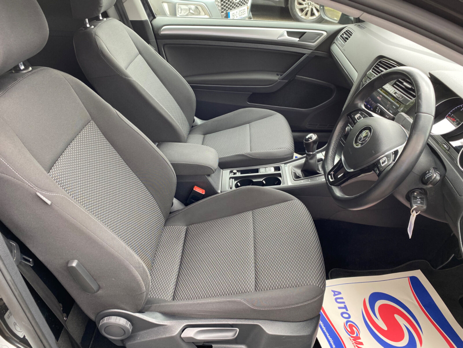 2019 Volkswagen Golf  €10,528