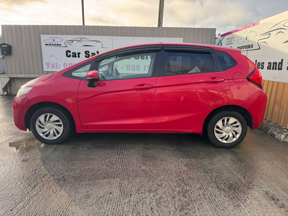 2014 Honda Fit DBA-GK3 5DR AUTO €7,800