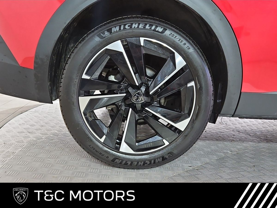 2025 Peugeot 408 - image 15