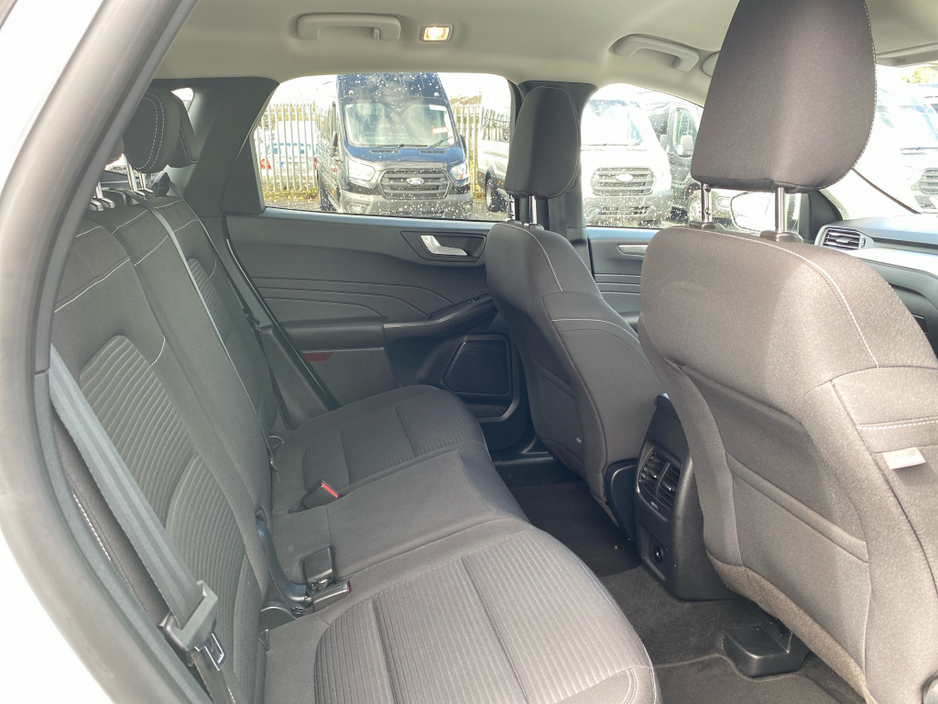 2023 Ford Kuga - image 20