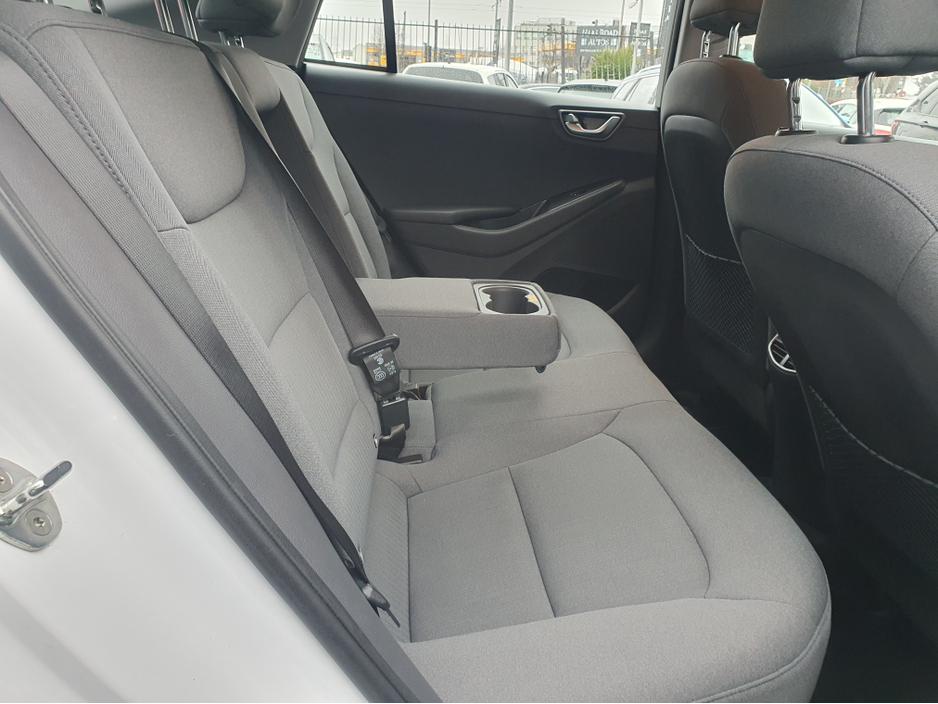 2022 Hyundai Ioniq PREMIUM AUTOMATIC FULLY ELECTRIC NCT 02/28 FINANCE AVAILABLE @ €59 PER WEEK HEATED SEATS/ SAT NAV/ TOUCH SCREEN MEDIA/ BLUETOOTH/ USB/ REVERSE CAMERA/ HISTORY CHECKED €14,950
