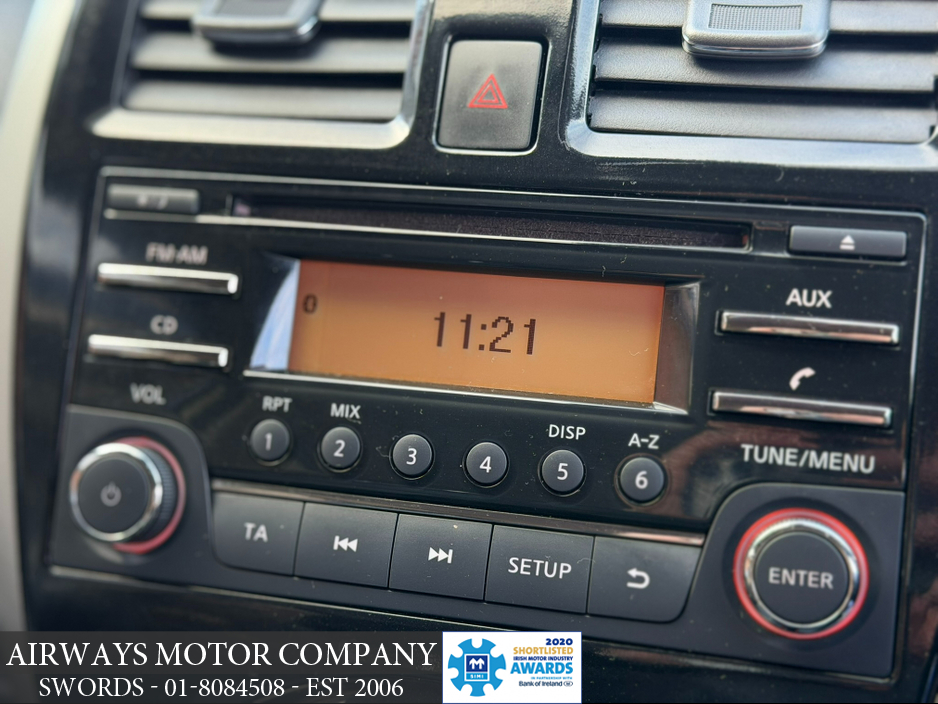 2017 Nissan Micra - image 5