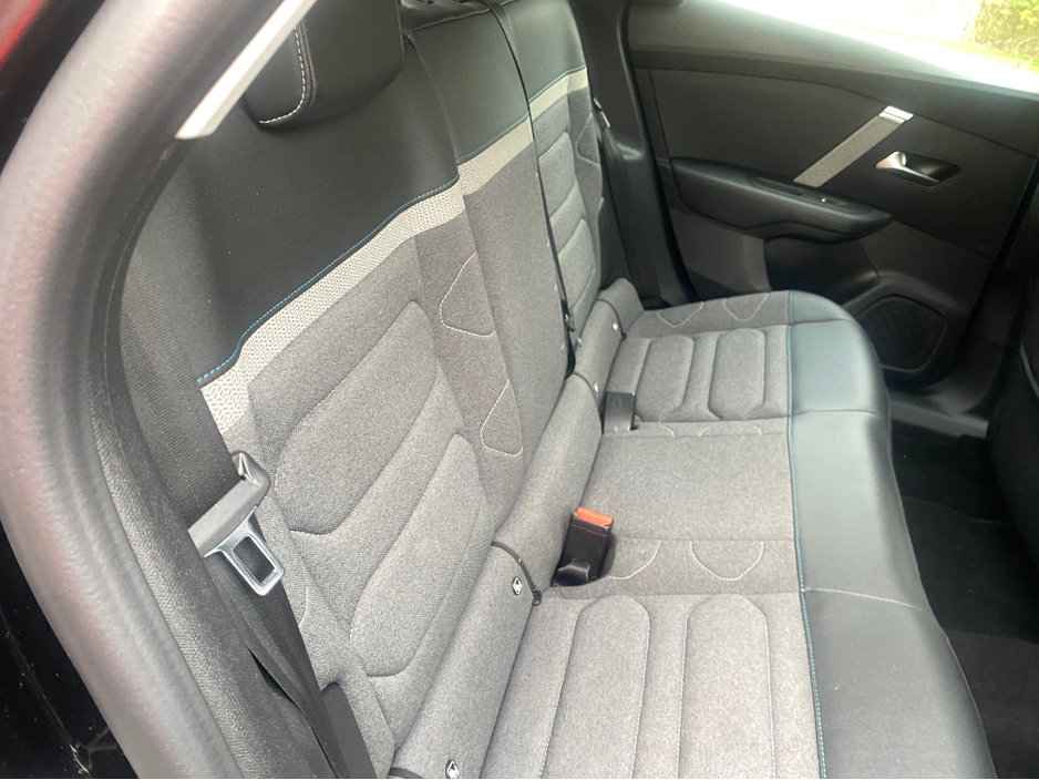 2022 Citroen C4 - image 20