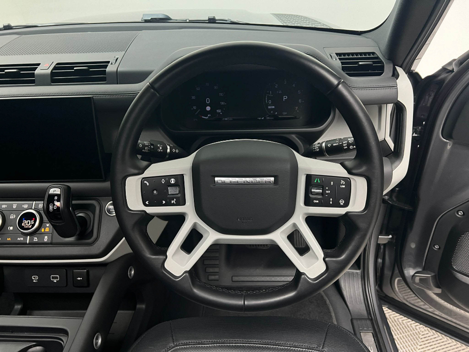 2024 Land Rover Defender HSE X-DYNAMIC P400E €87,990