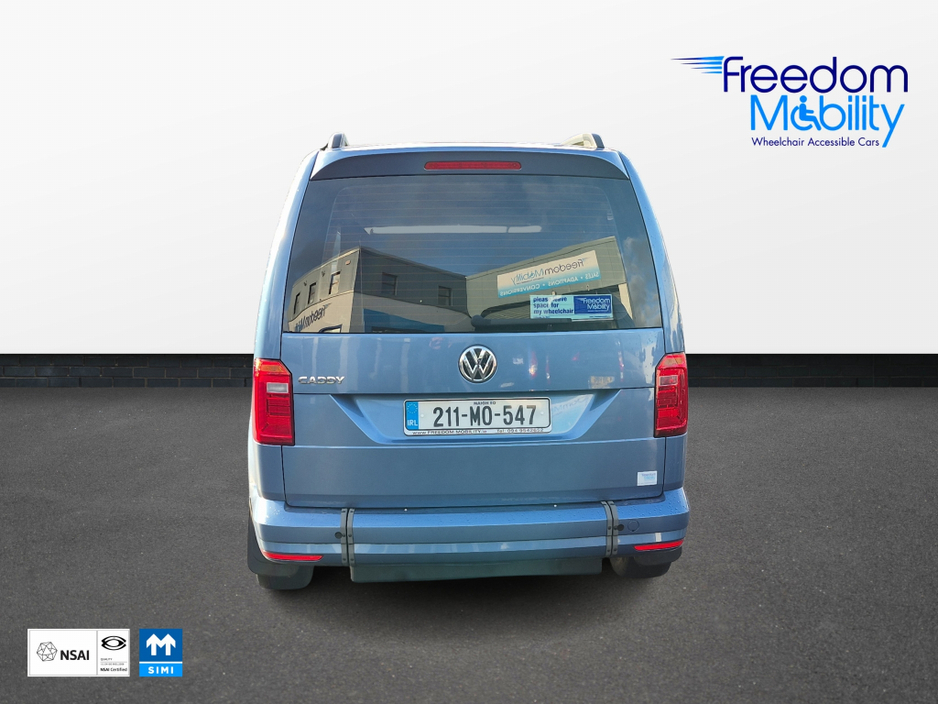 2021 Volkswagen Caddy Maxi Wheelchair Access Taxi Spec €37,950