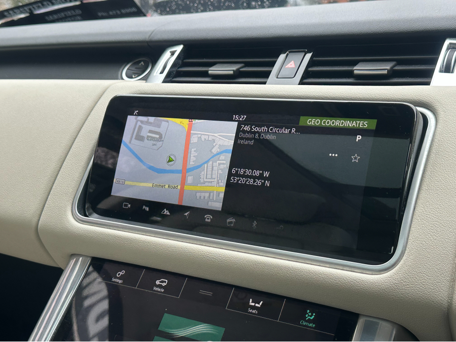 2018 Land Rover Range Rover - image 8