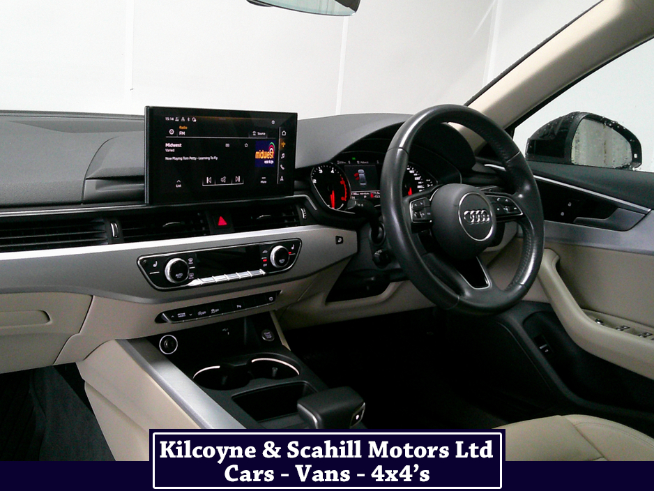 2020 Audi A4 - image 17