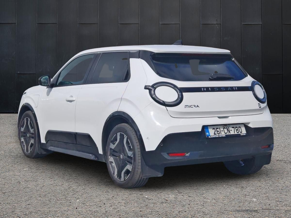 2026 Nissan Micra - image 3