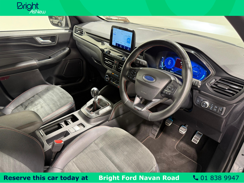 2023 Ford Kuga - image 13